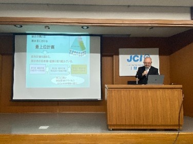 射水市役所 長面氏