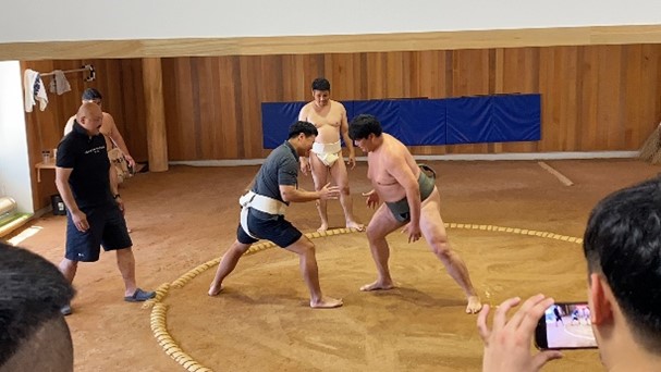 相撲見学01
